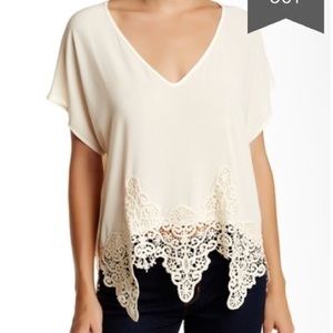 ASTR short sleeve blouse